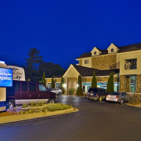 Holiday Inn Express Mackinaw City By Ihg Exteriör bild