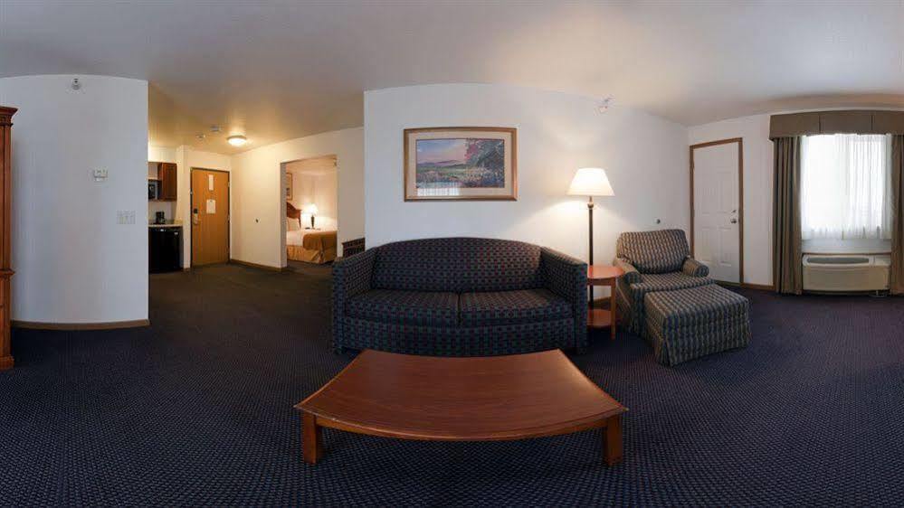 Holiday Inn Express Mackinaw City By Ihg Exteriör bild